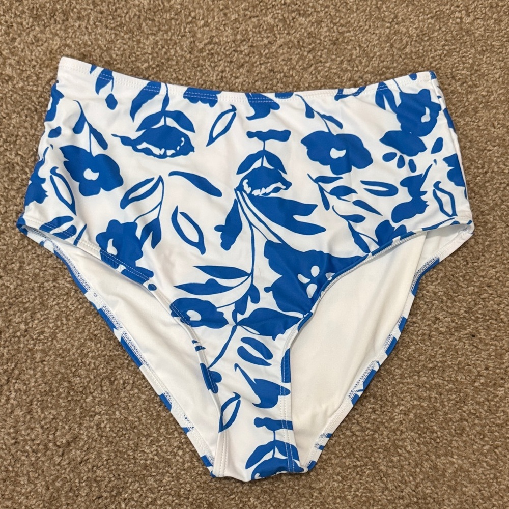 NWOT High-Waist Bikini Bottom, size L